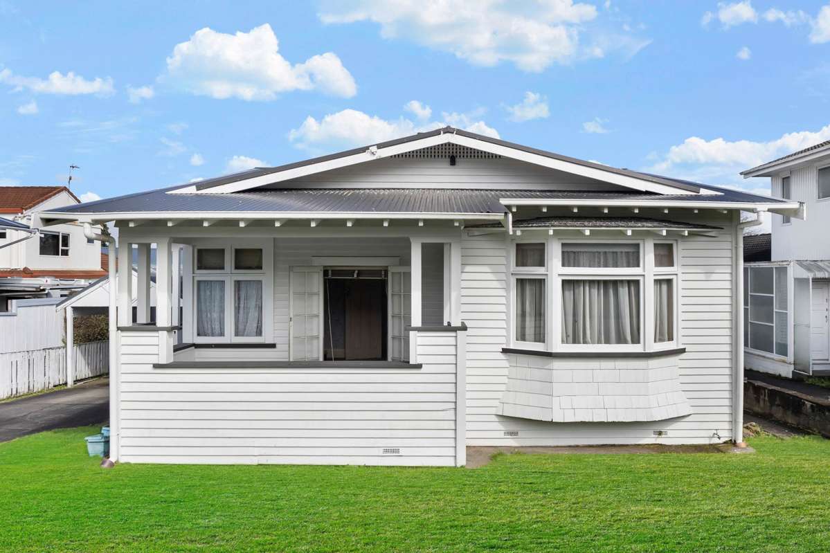 24 Woodward Road_0