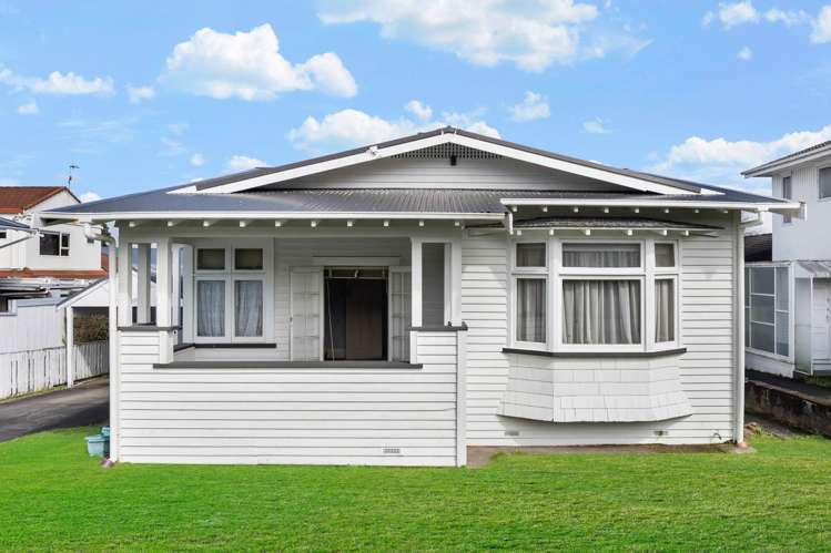 24 Woodward Road Mt Albert_0