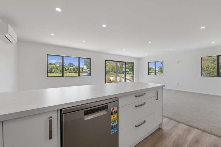 5 Taikaka Lane Eltham_6