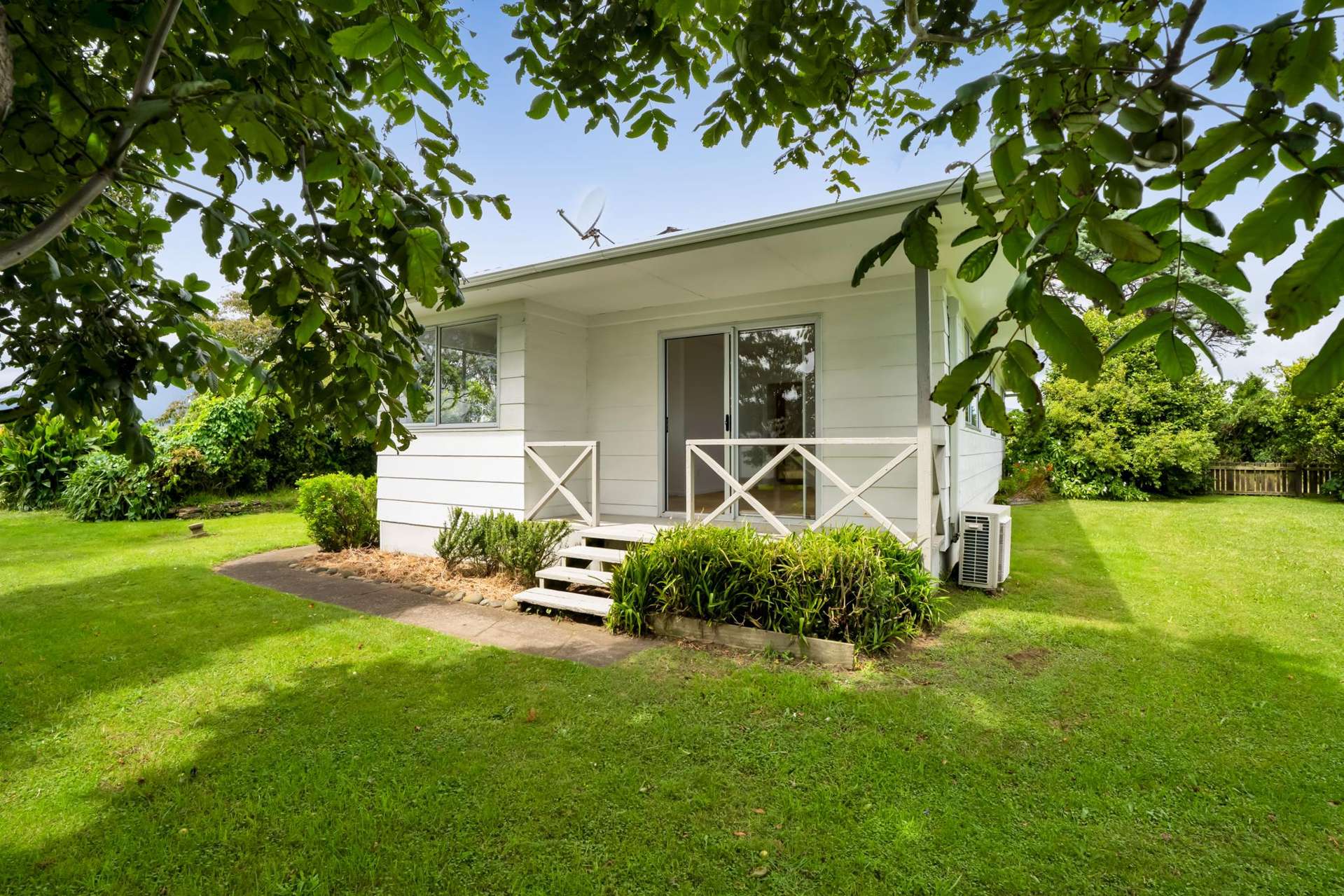 6 Leith Road Okato_0