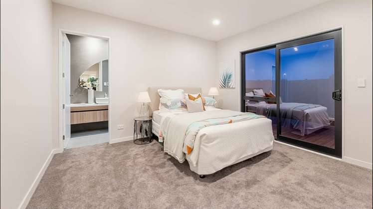 25 Meadows Drive Clevedon_18