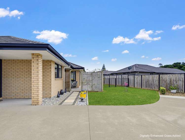 8 Sycamore Drive Te Kamo_27