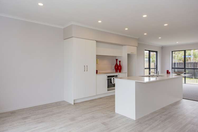 20 Brian Keogh Lane Wigram_1