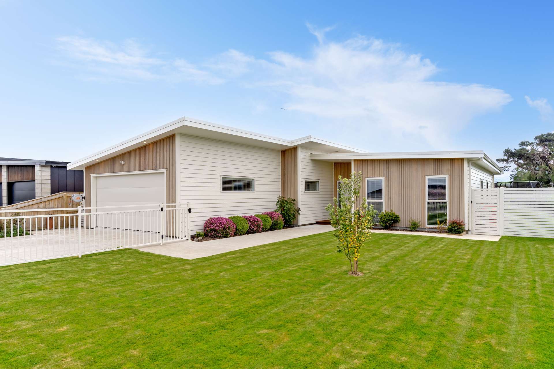 8 Tuatahi Avenue Solway_0