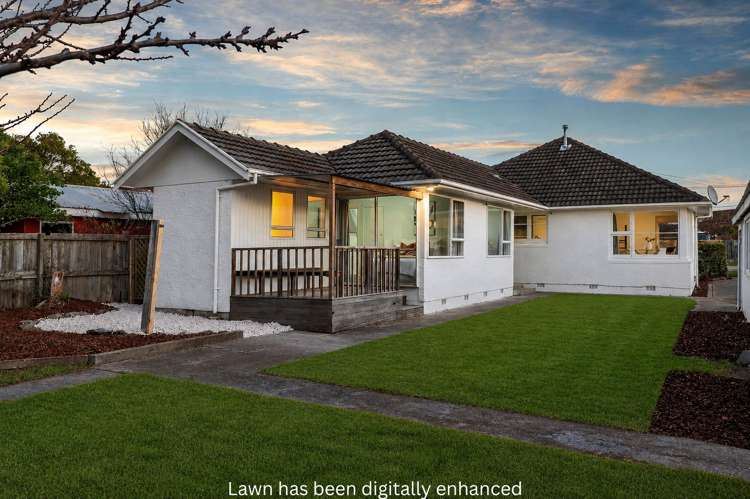 221 Breezes Road_2