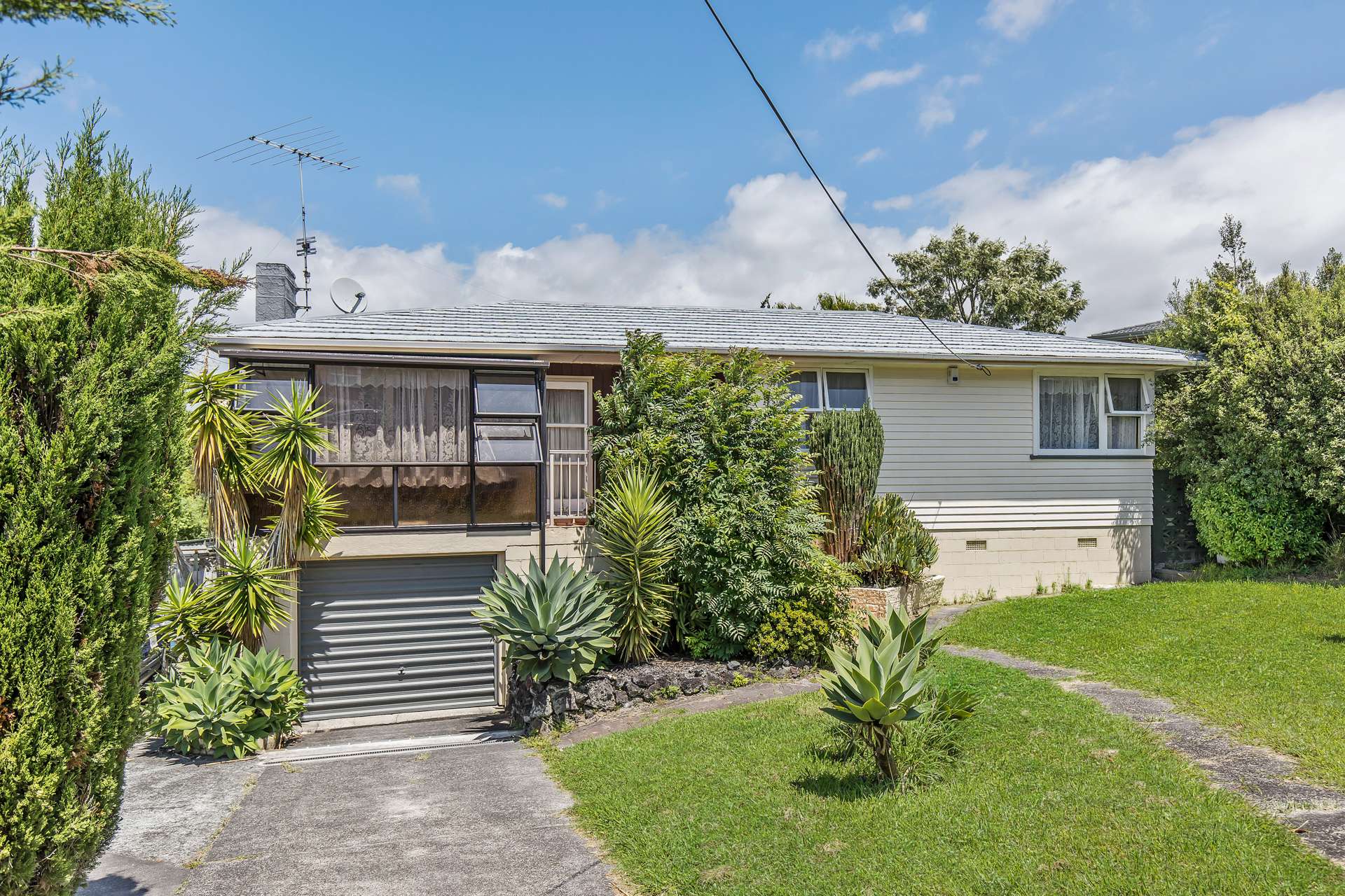 31 Jaemont Avenue Te Atatu South_0