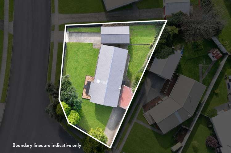 32 Gem Street Pukehangi_25