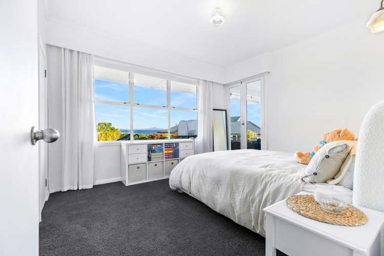 890 Whangaparaoa Road Manly_9