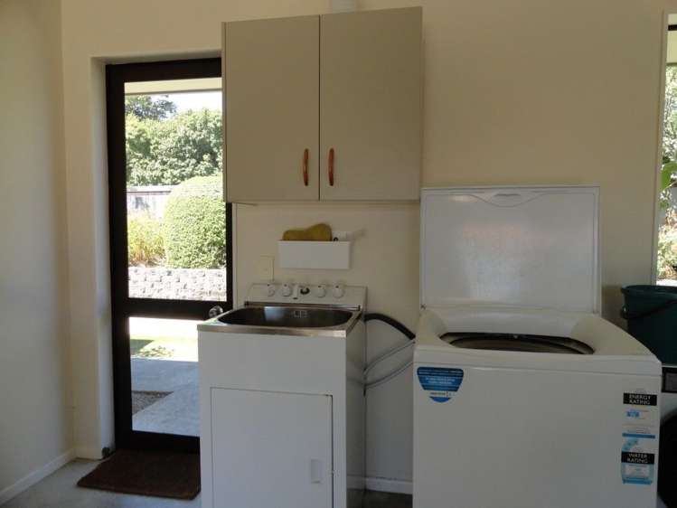 4 Standish Place Stoke_17