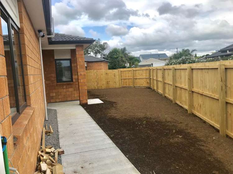 7 Magnolia Drive Waiuku_12