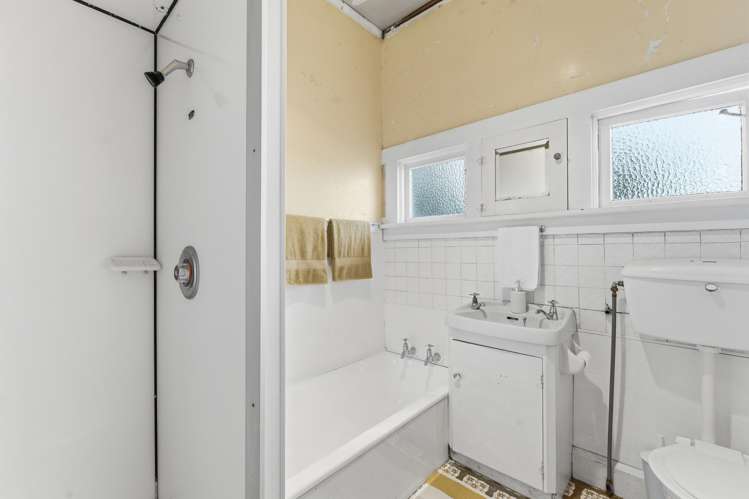 38 Norman Street Tainui_20