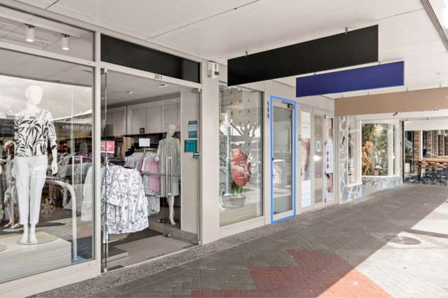 First Floor, 197 Maunganui Road Mount Maunganui_1