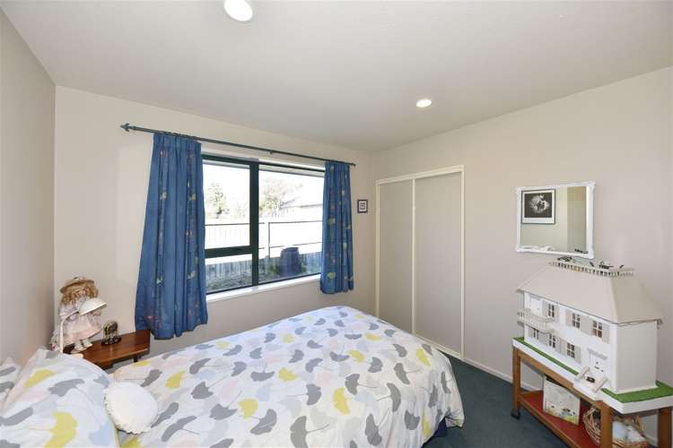 7 Netherby Lane Shirley_18