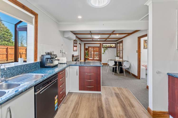 7 Bird Lane Wakefield_6