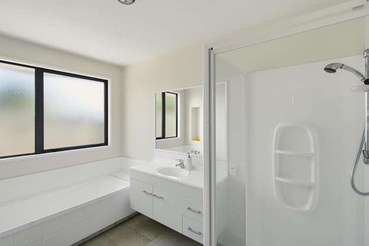 6 Delta Way Woolston_15