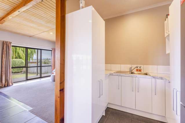 15 Lake View Road Waipukurau_3