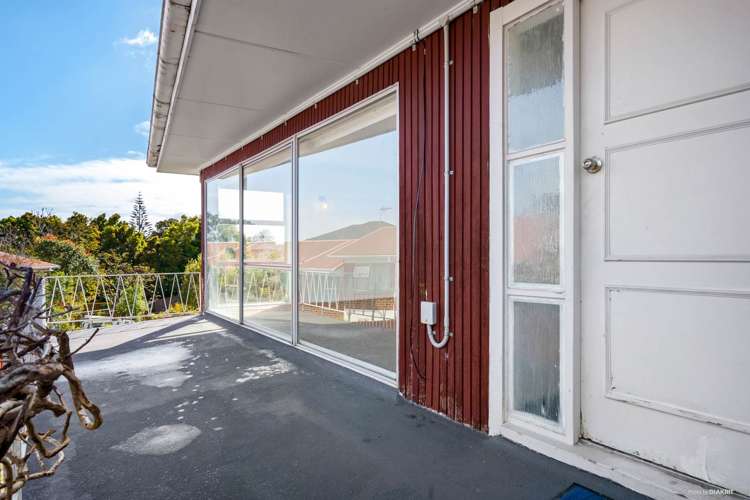 303 Great North Road Henderson_6