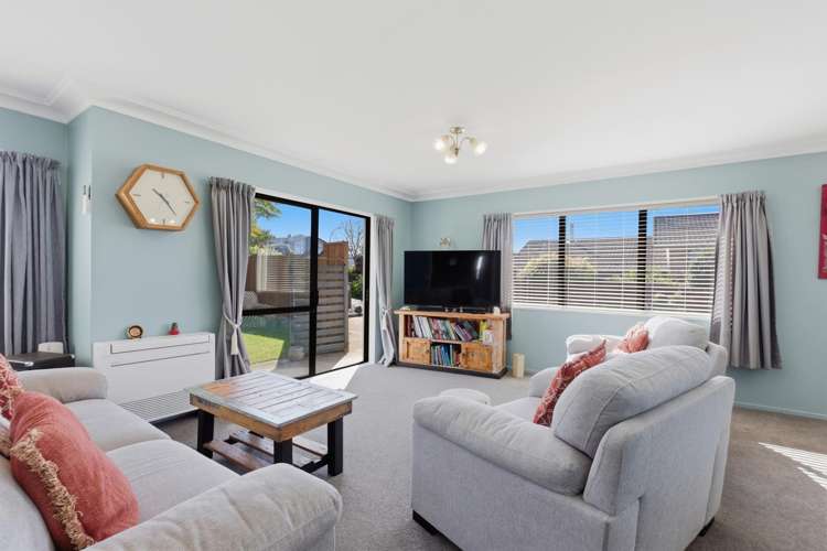 36A Heron Avenue East Matua_8