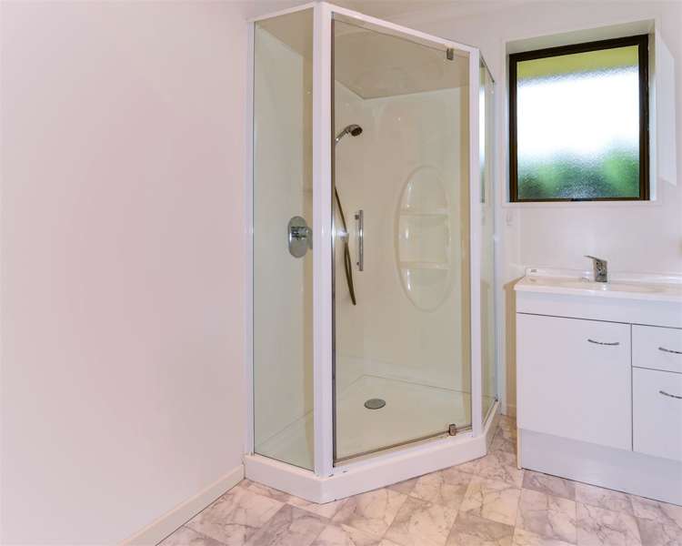 30 Chaucer Street Rolleston_14