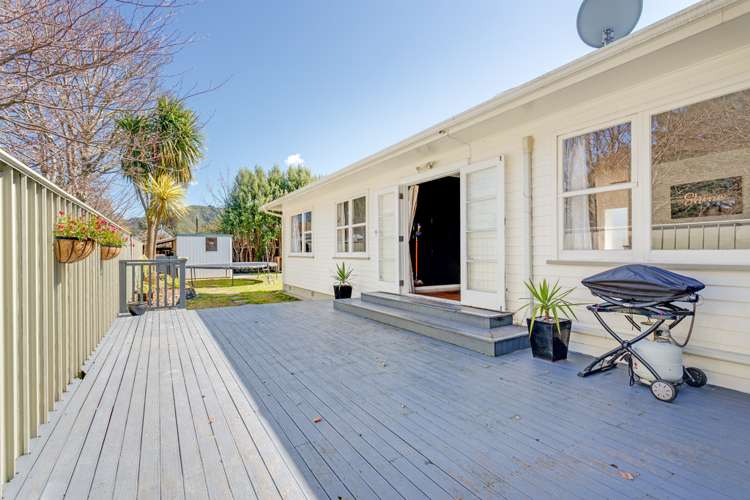 1291 Fergusson Drive Brown Owl_19