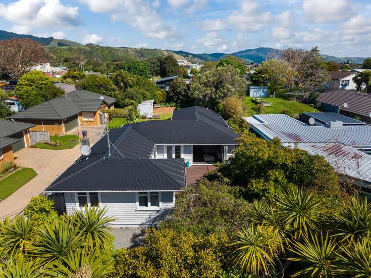 20 Kowhai Grove Raumati Beach_27