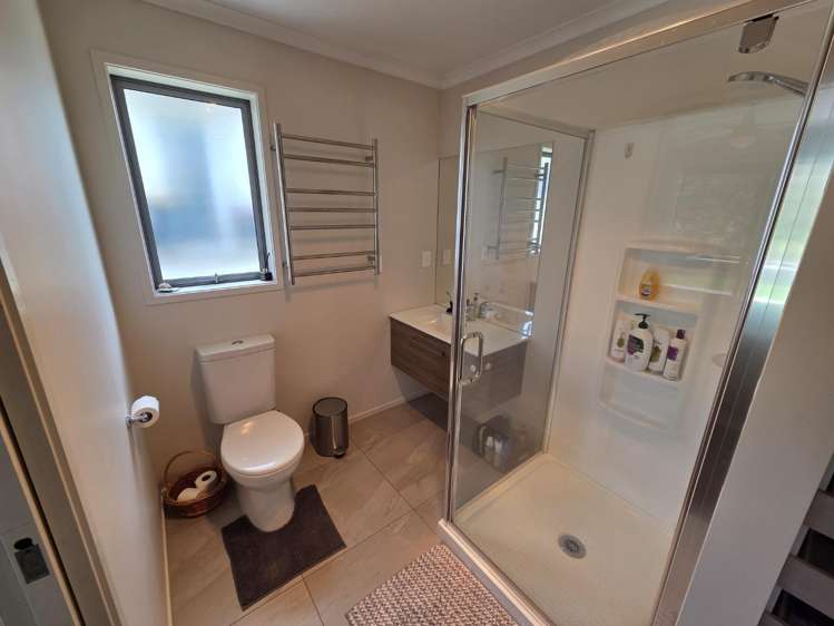 1 Meadowviews Drive 1185_10
