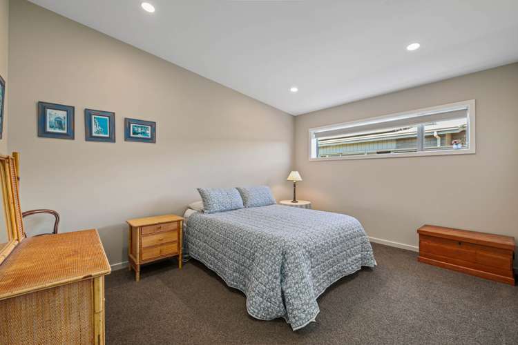 14 Corsair Crescent Burleigh_19