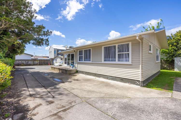 168A Old Farm Road_5