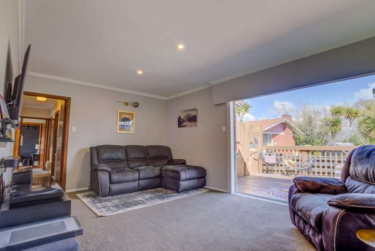 17 Macmurdo Avenue Glenview_6