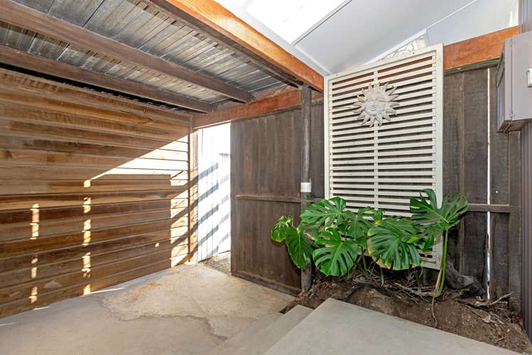 19 Lloyd George Road Wainui_20