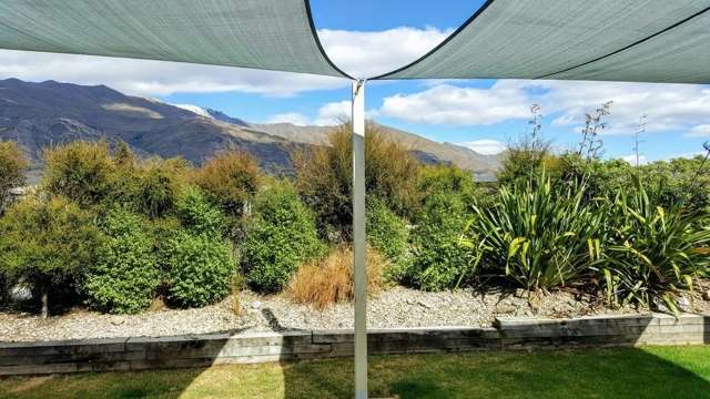 205 Stone Street Wanaka_4