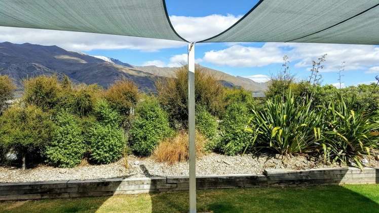 205 Stone Street Wanaka_4