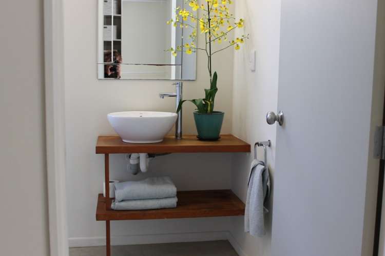 Address withheld 10334_10