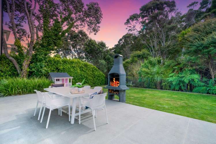 36b Forest Glen Orewa_13