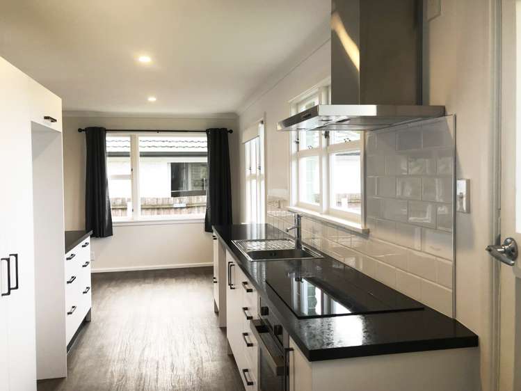 86 Crofton Road Harewood_2