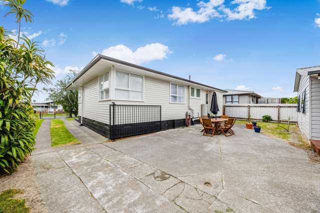 22 Wayne Drive Mangere_1