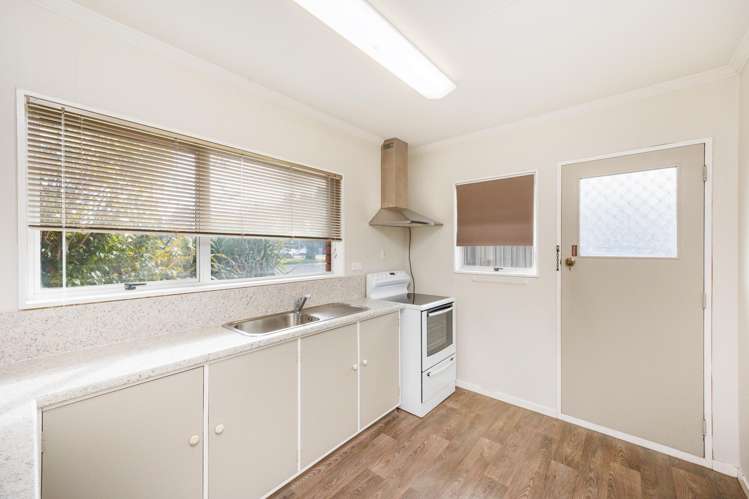 1/734 Main Street Palmerston North Central_5