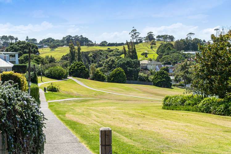 130 Riddell Road Glendowie_6