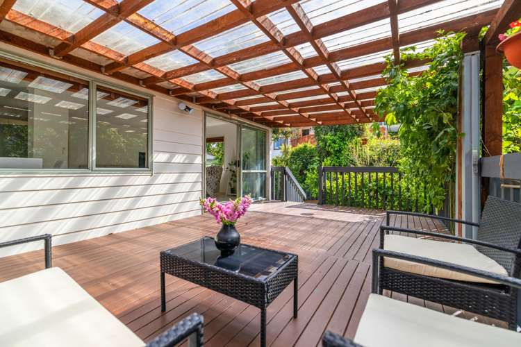 2/8 Tallington Crescent Torbay_1