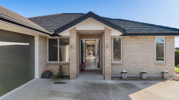 9 Church View Road Waiau Pa_2