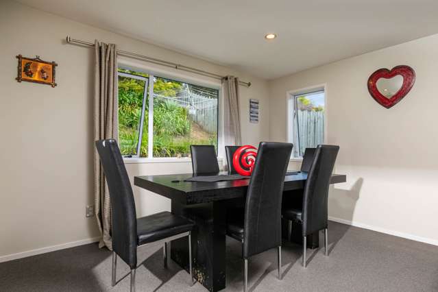 39 Northbrook Close Greenhithe_4