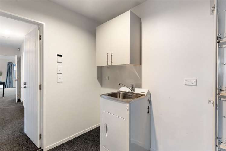 14 Saint Adela Place Woolston_12