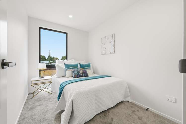 8/7 Cindy Place Pakuranga_7