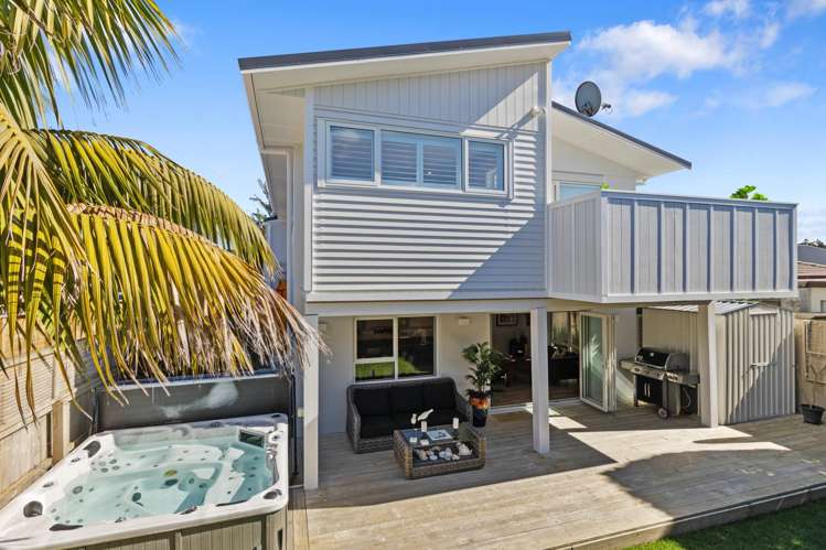 1/7 Elizabeth Street Orewa_0