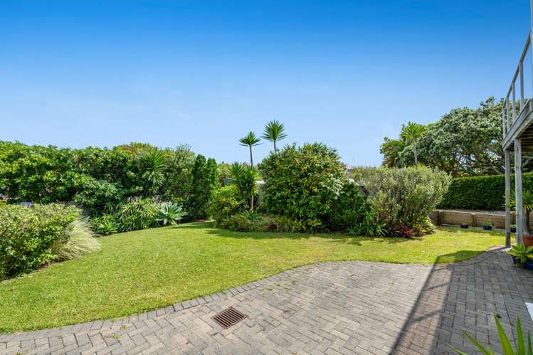 1326 Whangaparaoa Road Army Bay_36