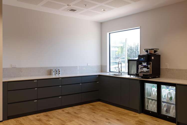 20-26 Sir William Pickering Drive Burnside_10