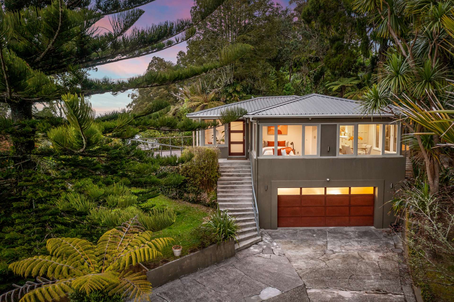 1 Huia Road Titirangi_0