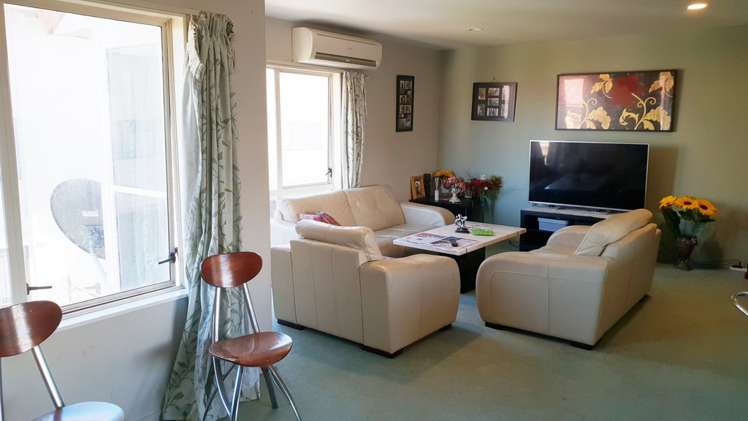 3/27 Mount Smart Road Royal Oak_1