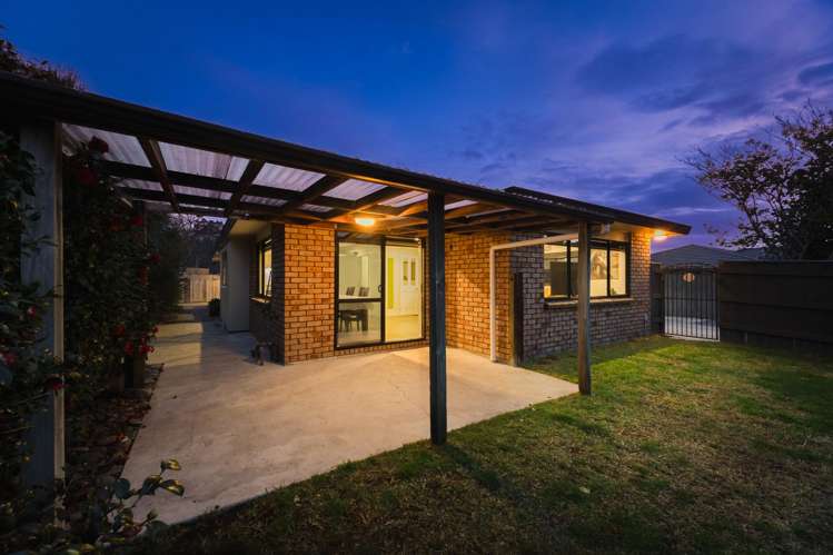 3 Leanne Way Waikanae Beach_1