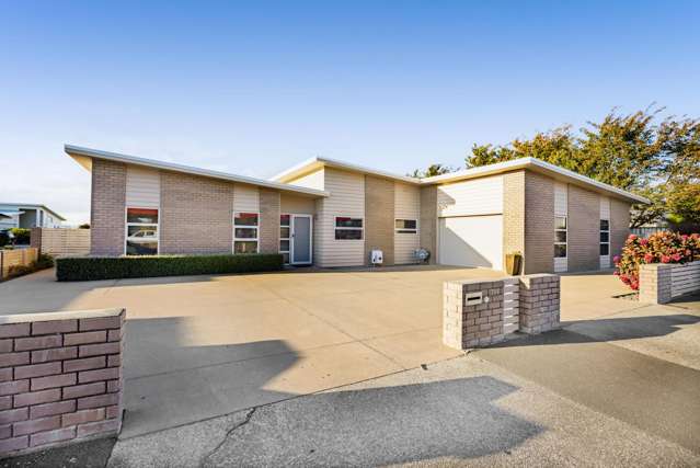 Modern Comfort Meets Prime Location